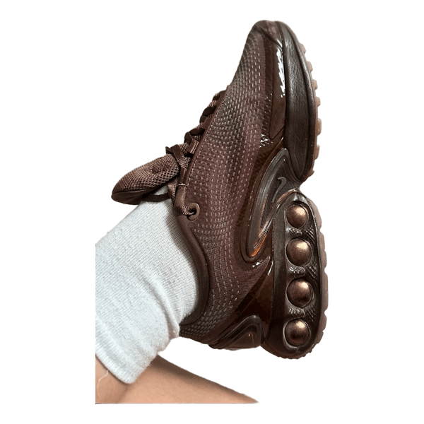 Brune Nike Air sneakers