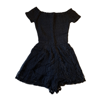 Hollister clothing