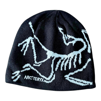 Musta Arc'teryx pipo