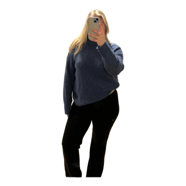 Sininen neulepusero