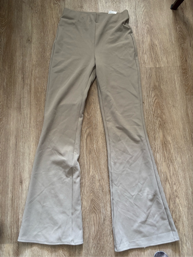 flare housut
