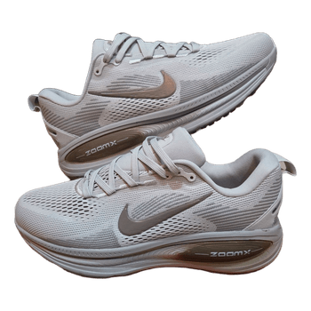 Nike Vomero 18 ZoomX Running Trainers Brown