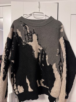 Gemusterter Strickpullover