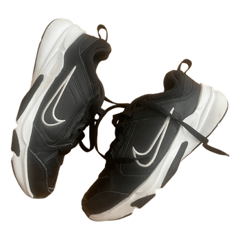 Nike lenkkarit koko 37,5 pohjalliset 23,5cm