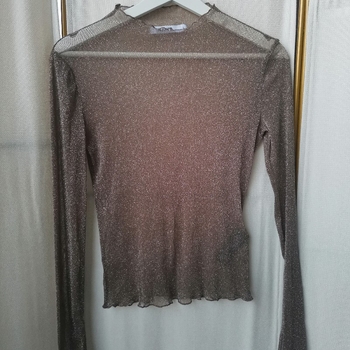 NA-KD Rose metallic top
