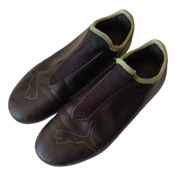 Black Puma football boots