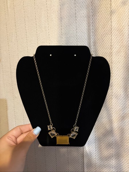 Gold gemstone necklace