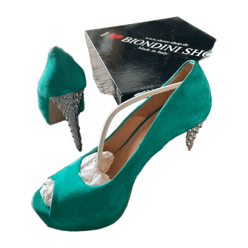 Vero cuoio heels