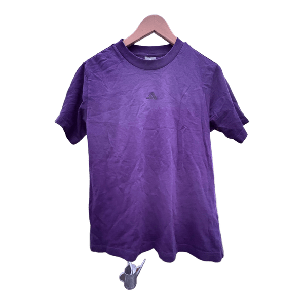 Violetti Adidas t-paita