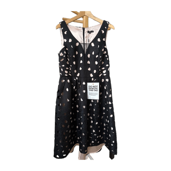 Chi chi london dress
