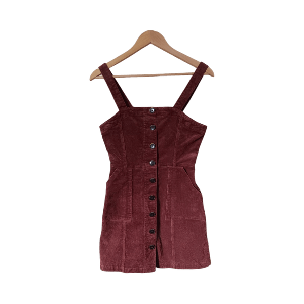Viininpunainen corduroy-mekko