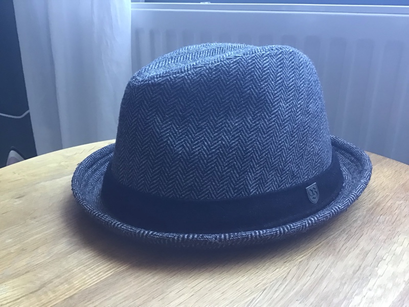 Brixton harmaa hattu