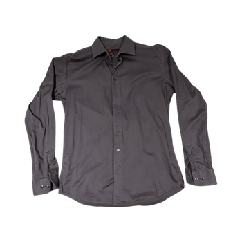 Musta slim fit paita