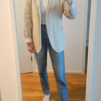 Beige blaseri