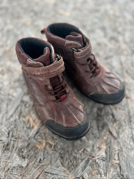 Clarks brown leather boots