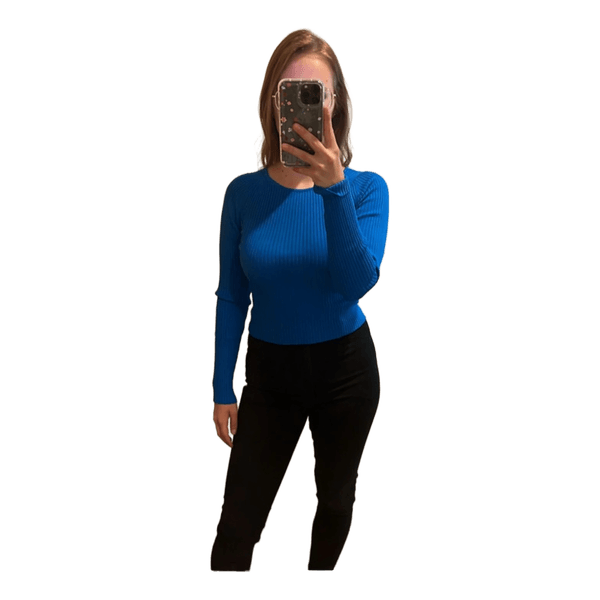 Blue ribbed long-sleeved top