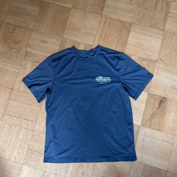 Harmaa Nike treeni t-paita