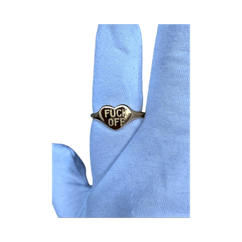 Bixby and Co Fuck Off -sormus, koko 9 (19mm)