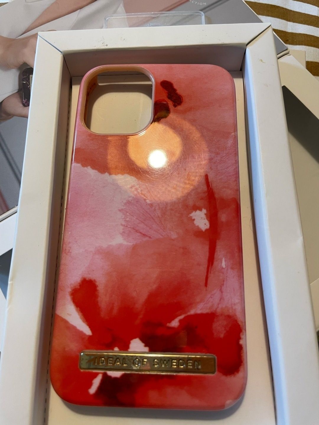 Ideal of sweden smartphone