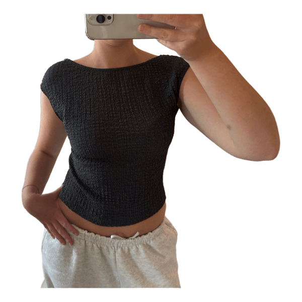 Dark grey top