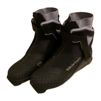 Salomon skiing shoes
