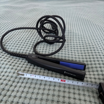 Hair straightener 
