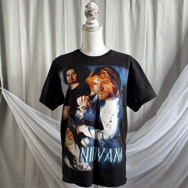 Nirvana black graphic t-shirt vintage