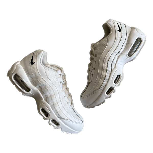 Nike tennarit