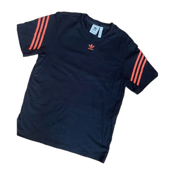 Adidas top