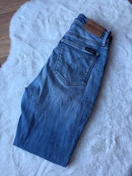 Calvin Klein blue jeans W26