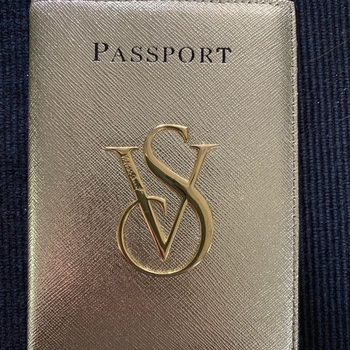 Victoria’s secret bag