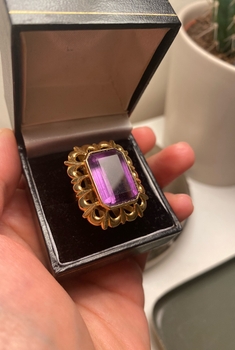  Vintage isolla Amethyst kivi 18k kulta. Jos kiinnostaa kysyy lisää