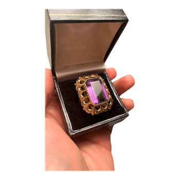 Vintage isolla Amethyst kivi 18k kulta. Jos kiinnostaa kysyy lisää
