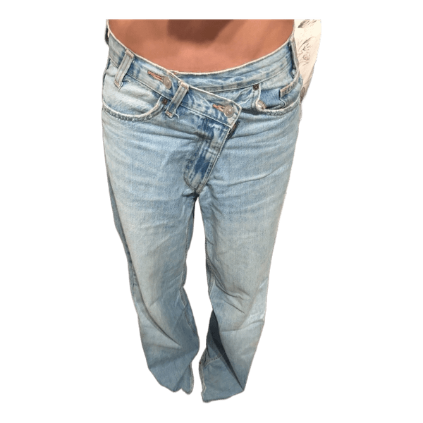 Lyseblå crossover jeans