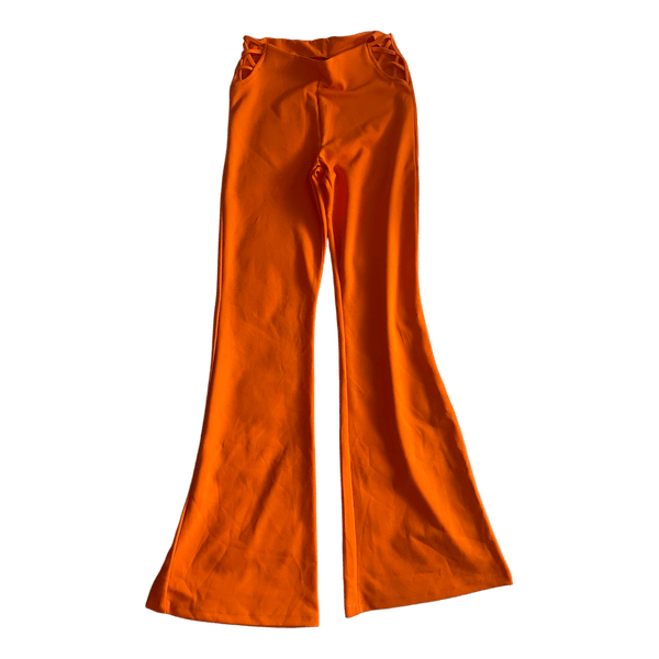 Oranssit leveälahkeiset housut