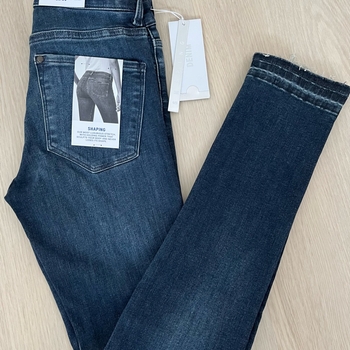 H&M Premium Shaping Skinny Regular Jeans
