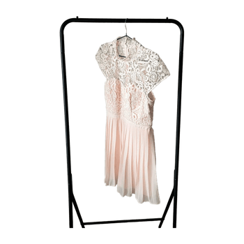 Chi chi london dress