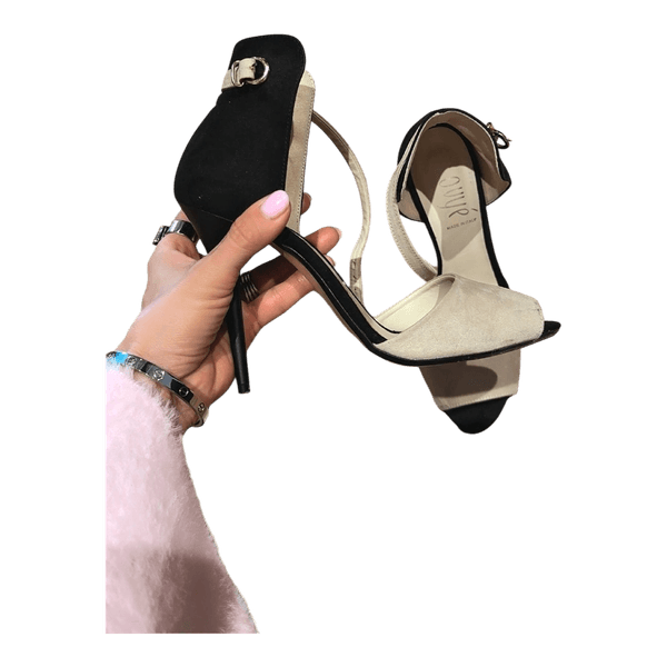 Ouye black and beige heels