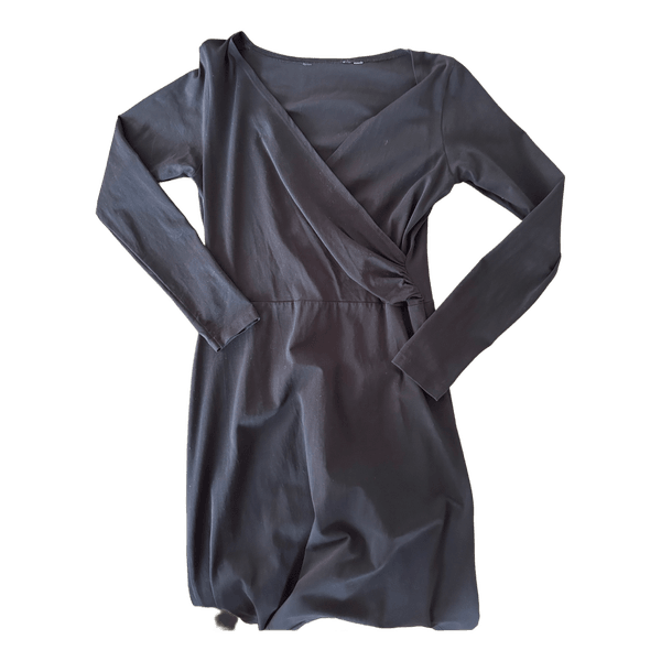 Black long sleeve dress