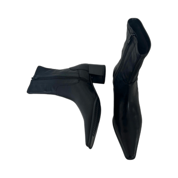 Vagabond black leather boots