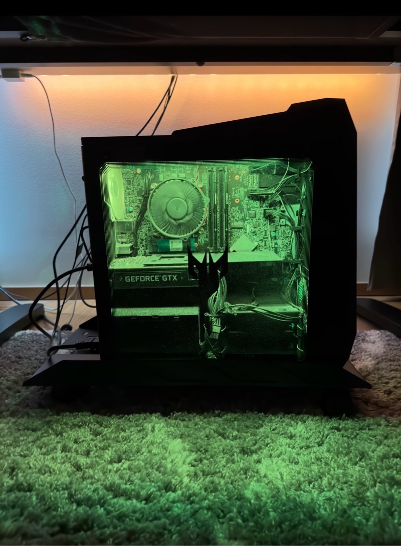 Acer Predator Orion 3000 I5/16/512/1660S gaming desktop pc