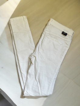 Dr. Denim Solitaire 