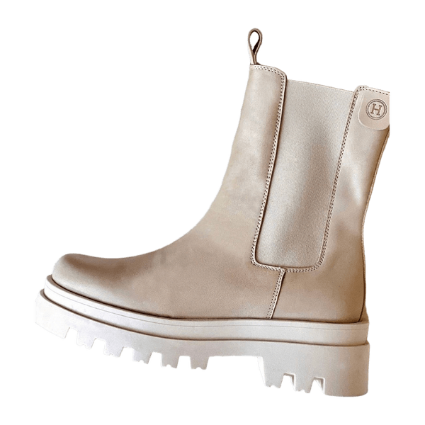 Hanks boots