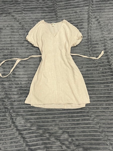 H&M beige mini dress