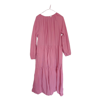 Pinkki maximekko