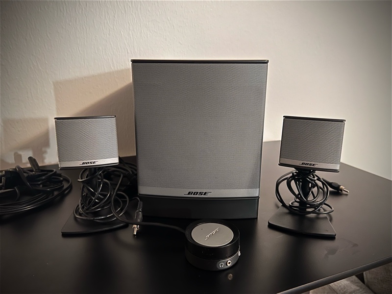 Bose Companion 3 tietokone/kotiteatteri kaiuttimet