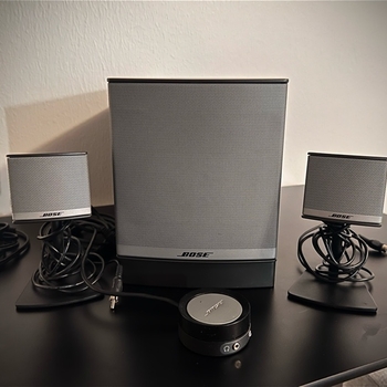 Bose Companion 3 tietokone/kotiteatteri kaiuttimet