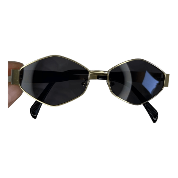 Juodi rombo formos akiniai nuo saules         sunglasses