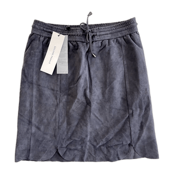 Second female skirt