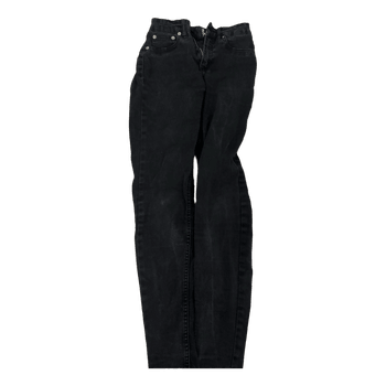 Mustat skinny farkut